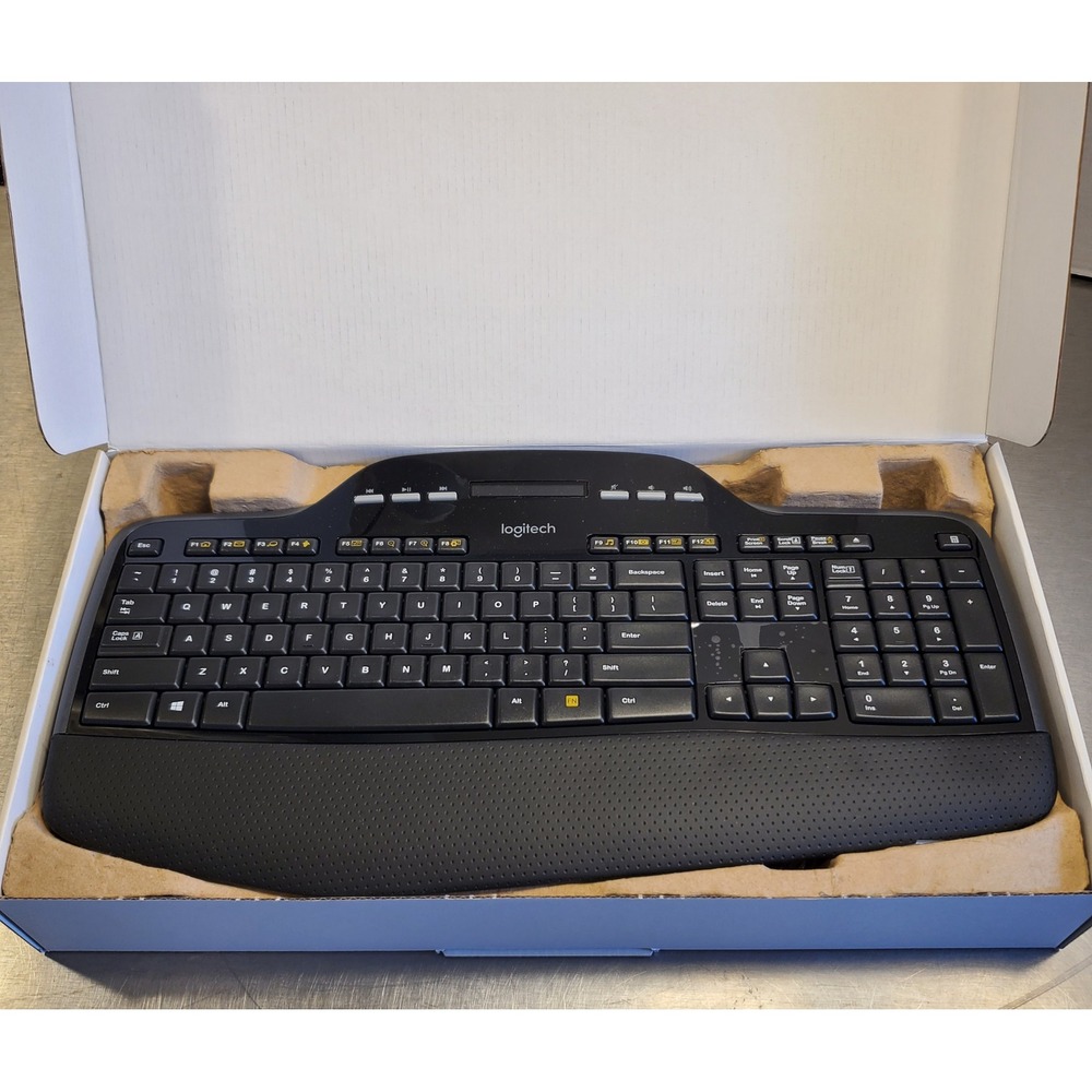 Logitech MK710 Performance Wireless Keyboard and Mouse Combo Black 920-002416